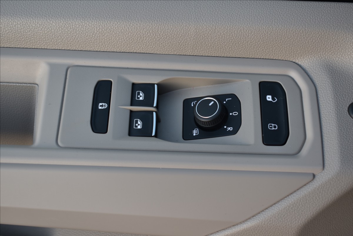 Volkswagen Multivan 2,0 TDi  DSG Long Edition LED Assist - 20