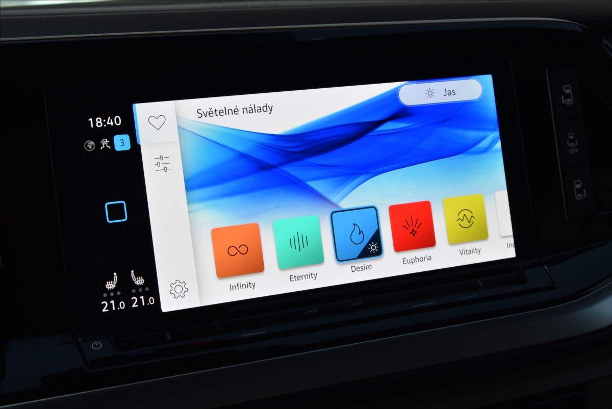 Volkswagen Multivan 2,0 TDi  DSG Long Edition LED Assist - 36
