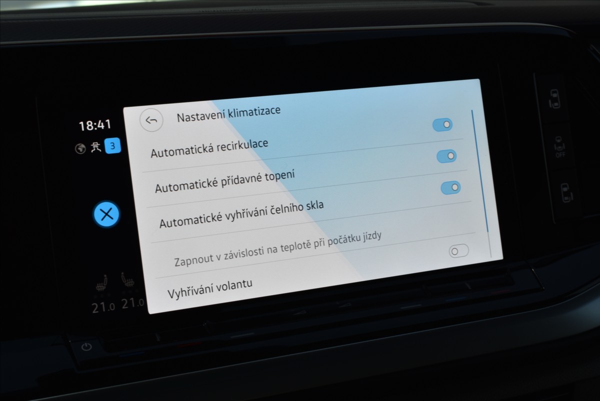 Volkswagen Multivan 2,0 TDi  DSG Long Edition LED Assist - 39