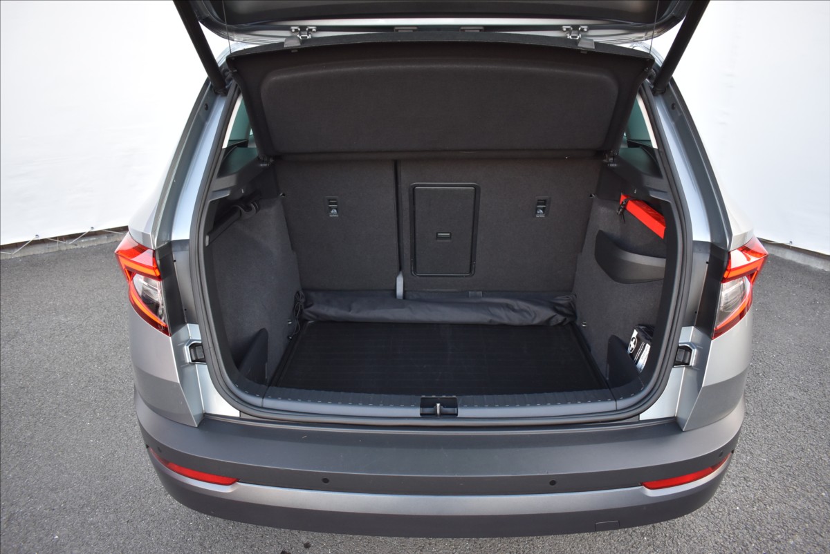 Škoda Karoq 1,5 TSi  110kW Style Columbus Kamera - 9