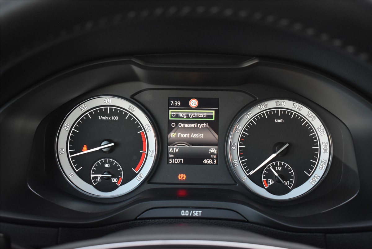 Škoda Karoq 1,5 TSi  110kW Style Columbus Kamera - 23