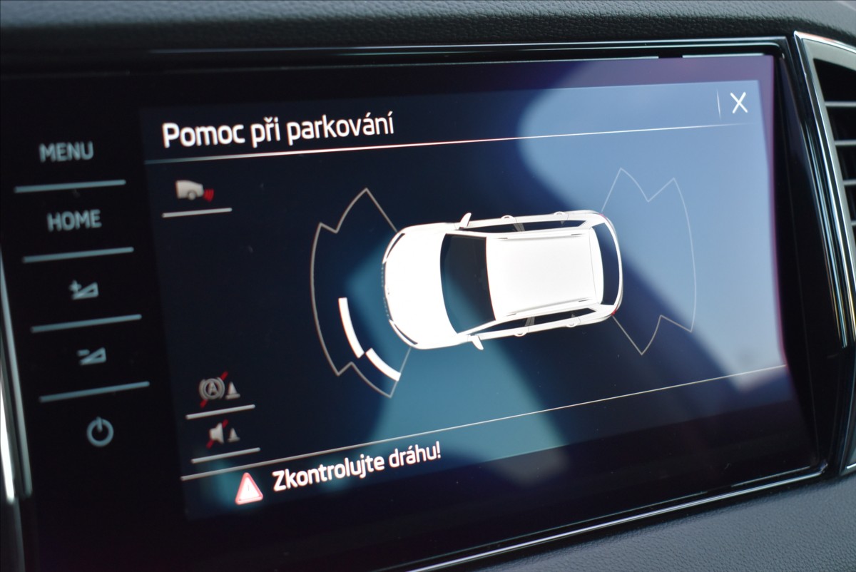 Škoda Karoq 1,5 TSi  110kW Style Columbus Kamera - 38
