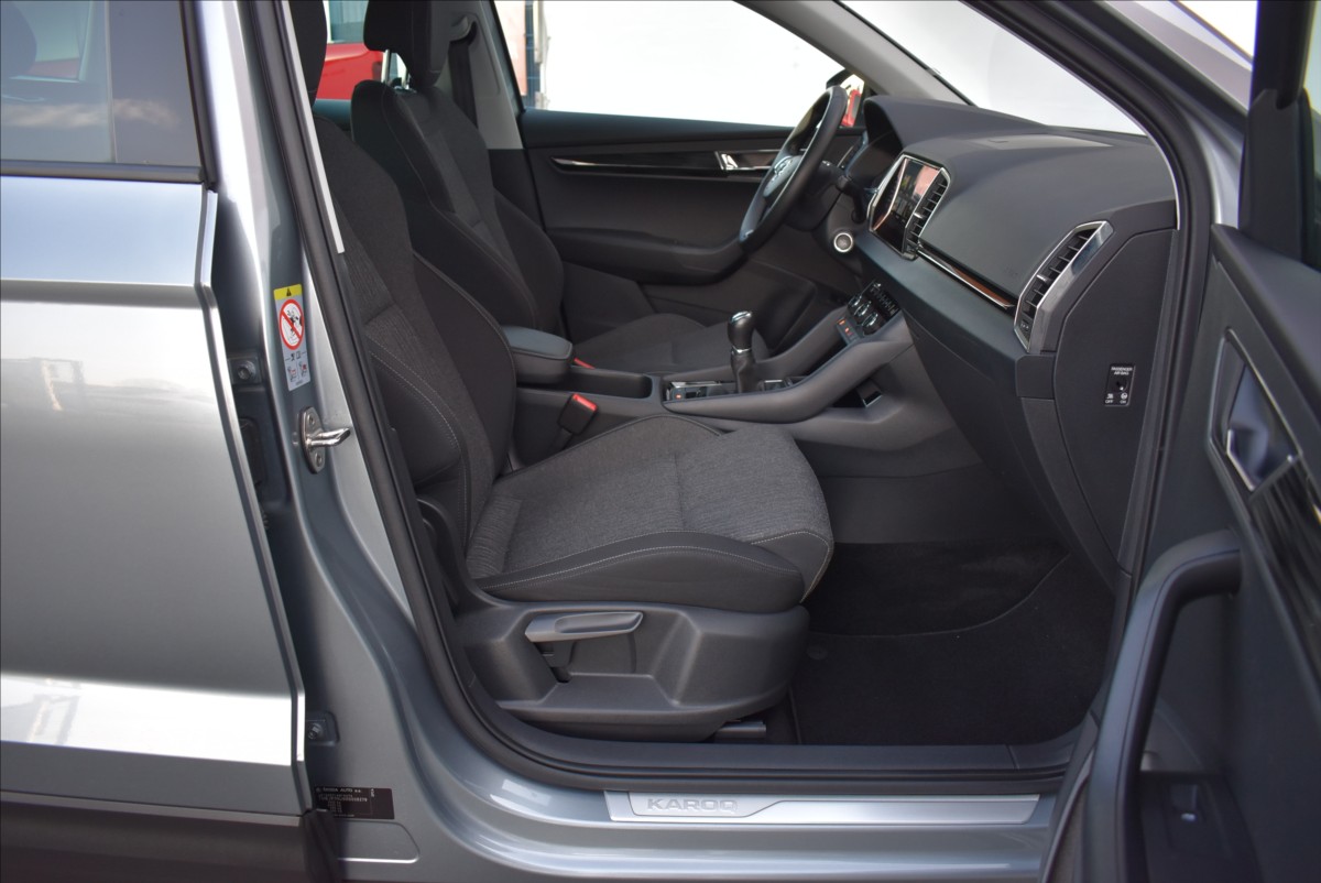 Škoda Karoq 1,5 TSi  110kW Style Columbus Kamera - 46