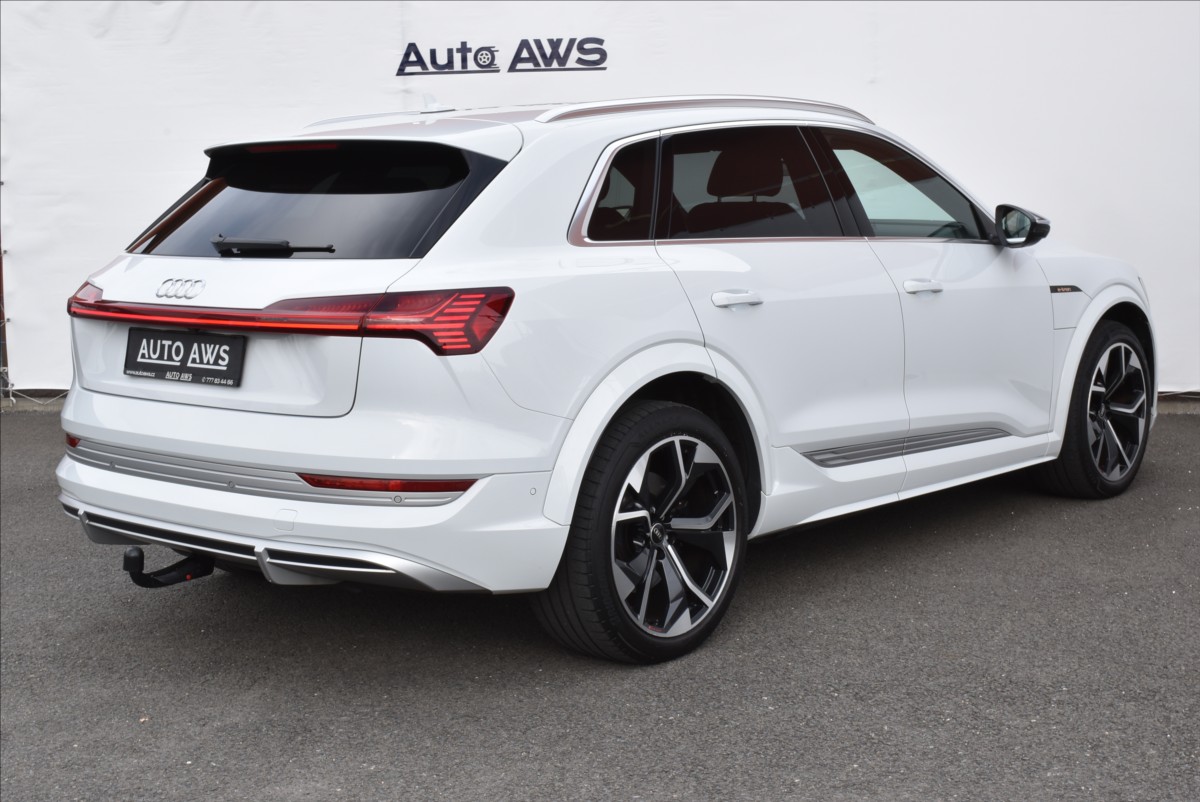Audi e-tron S  370 Quattro Digital LED - 7