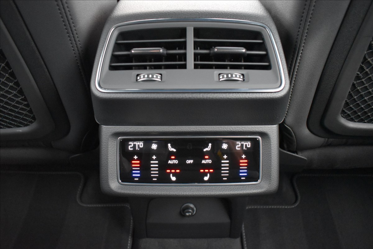 Audi e-tron S  370 Quattro Digital LED - 14