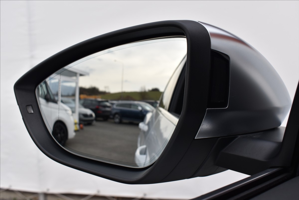 Audi e-tron S  370 Quattro Digital LED - 22