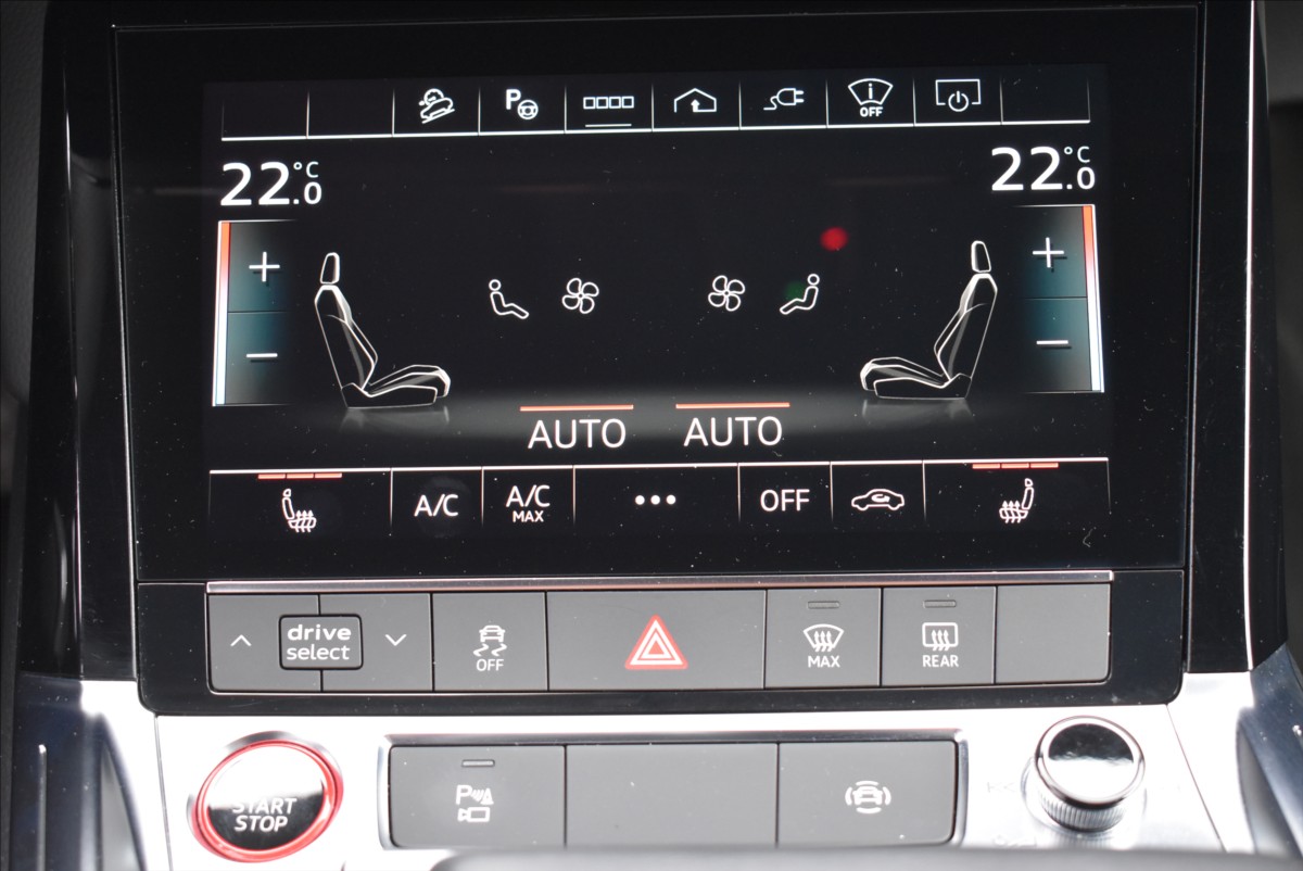 Audi e-tron S  370 Quattro Digital LED - 42