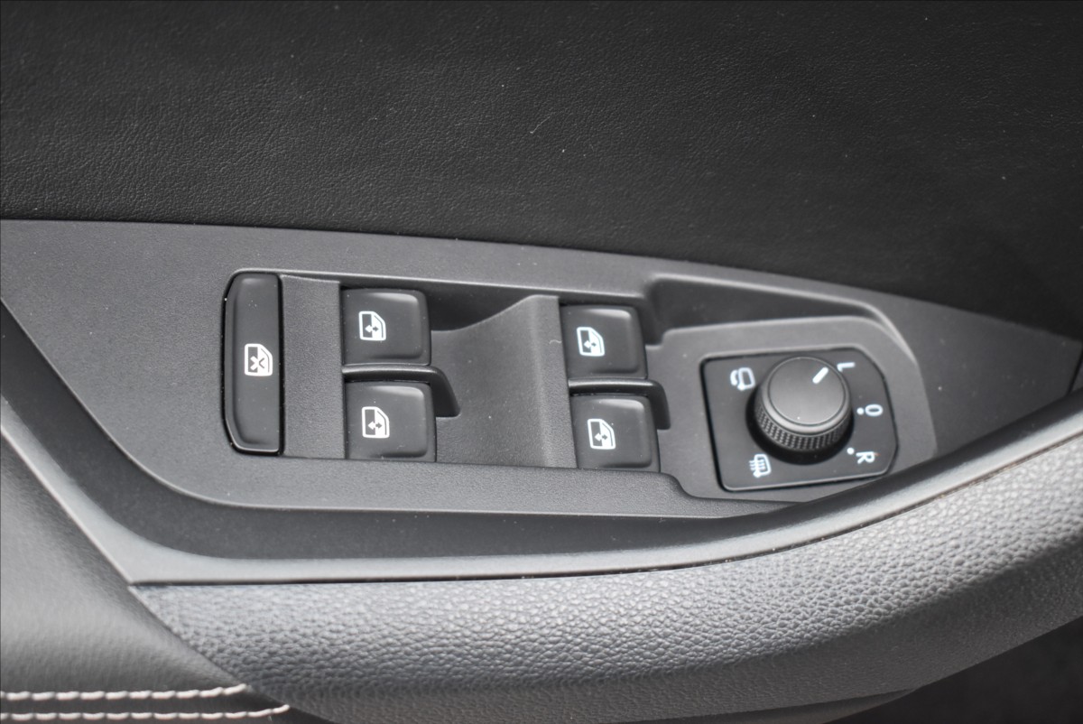 Škoda Kodiaq 1,5 TSi  DSG Style LED Virtual ACC - 21