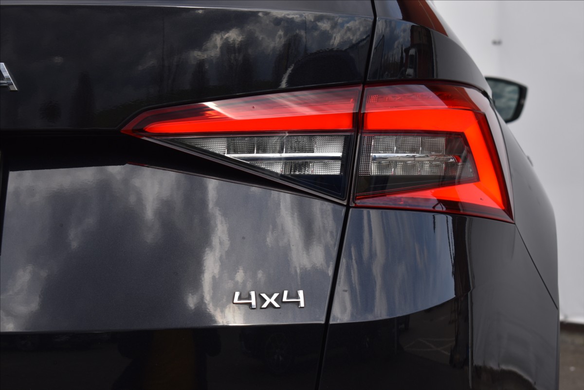 Škoda Kodiaq 2,0 TDi  DSG 4x4 125 Years LED Virtual - 9