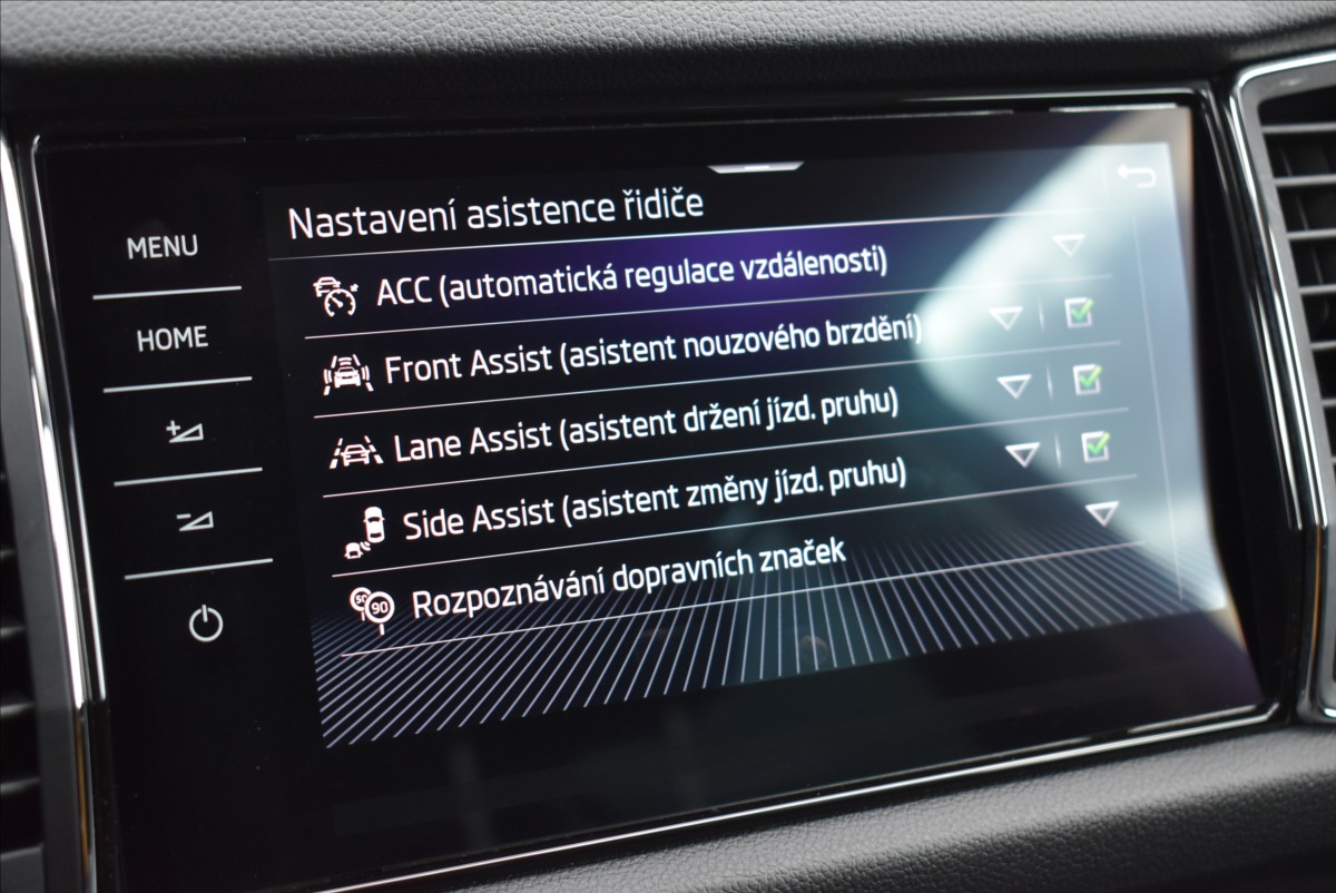 Škoda Kodiaq 2,0 TDi  DSG 4x4 125 Years LED Virtual - 31