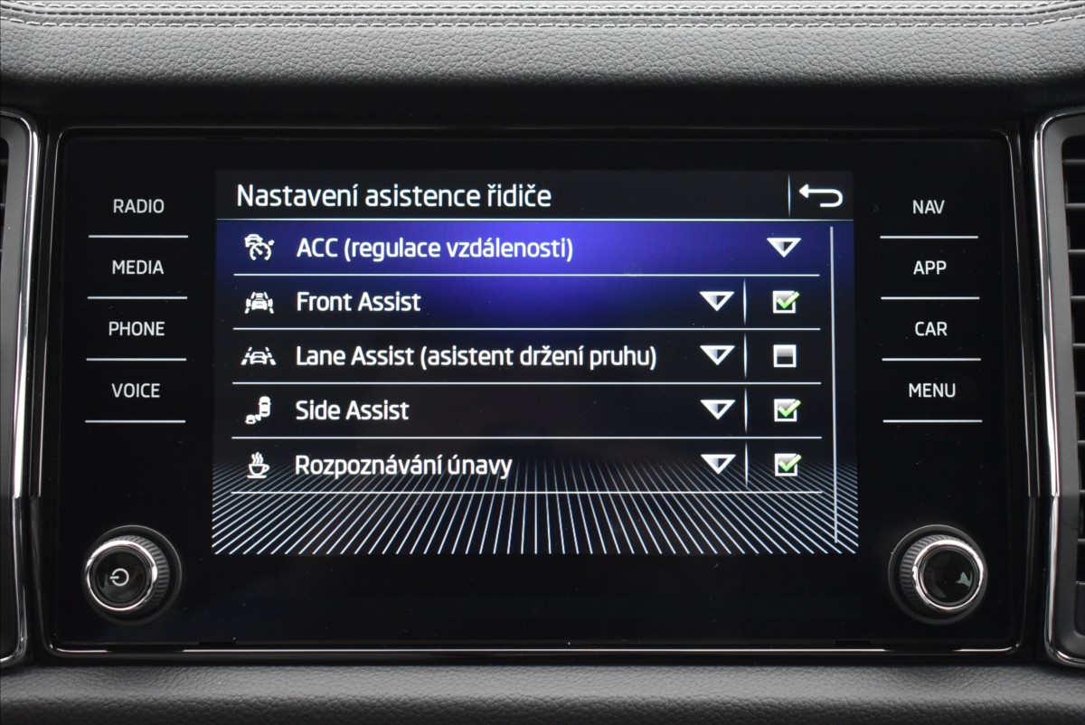 Škoda Kodiaq 2,0 TDi  DSG 4x4 L&K Virtual Assist - 33