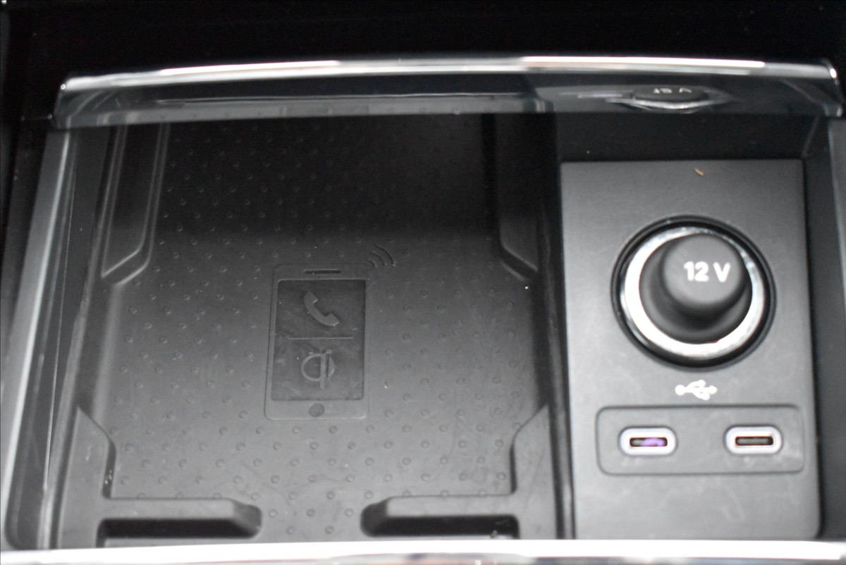 Škoda Kodiaq 2,0 TDi  DSG 4x4 L&K Virtual Assist - 44