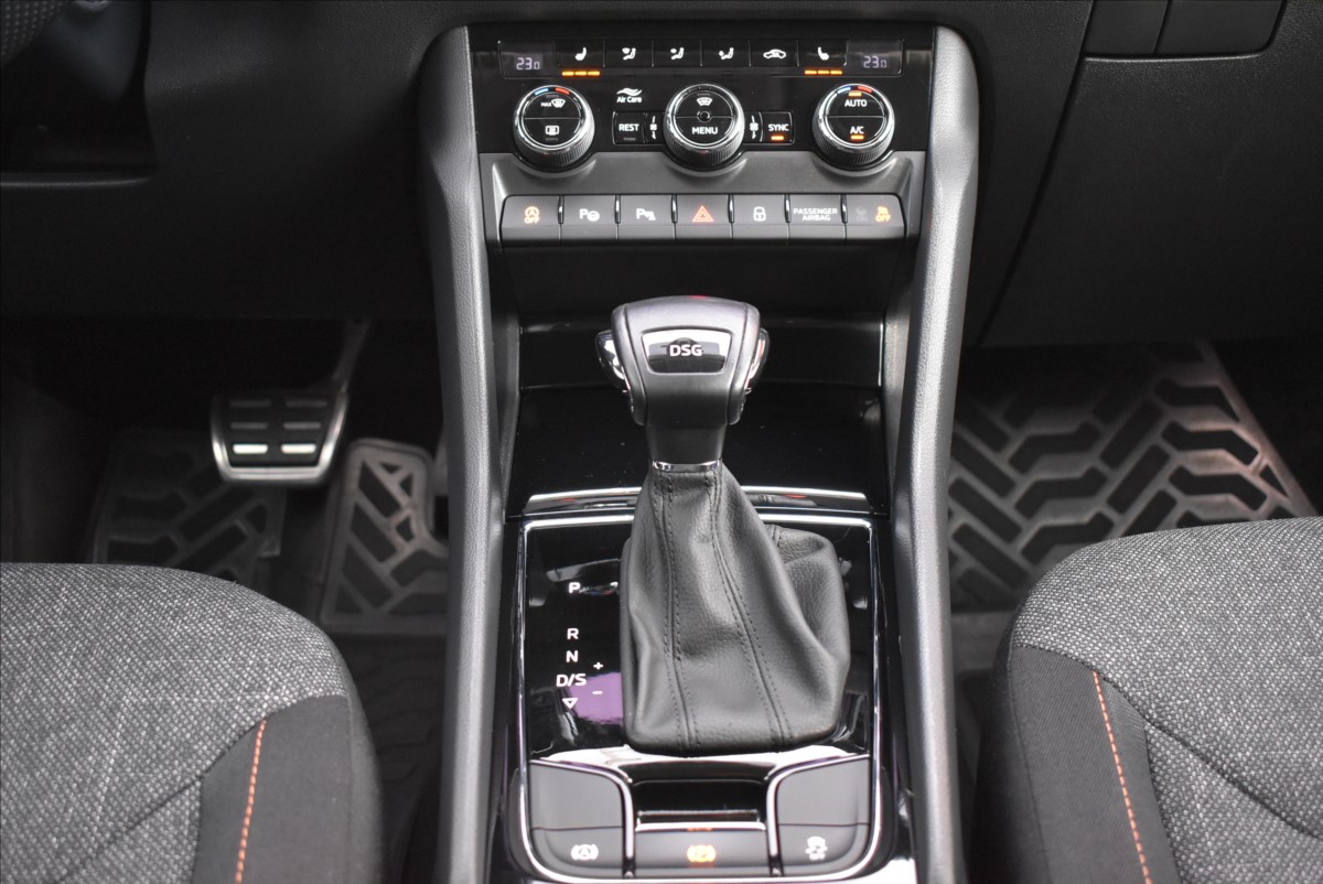 Škoda Kodiaq 2,0 TDi  DSG Clever LED Assist Virtual - 15
