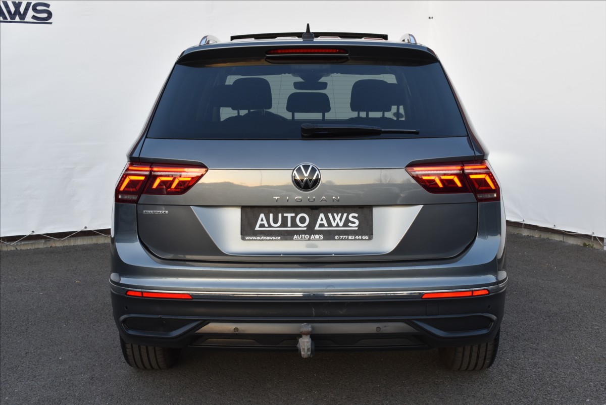 Volkswagen Tiguan Allspace 1,5 TSi  DSG Life IQ Light ACC Kamera - 9