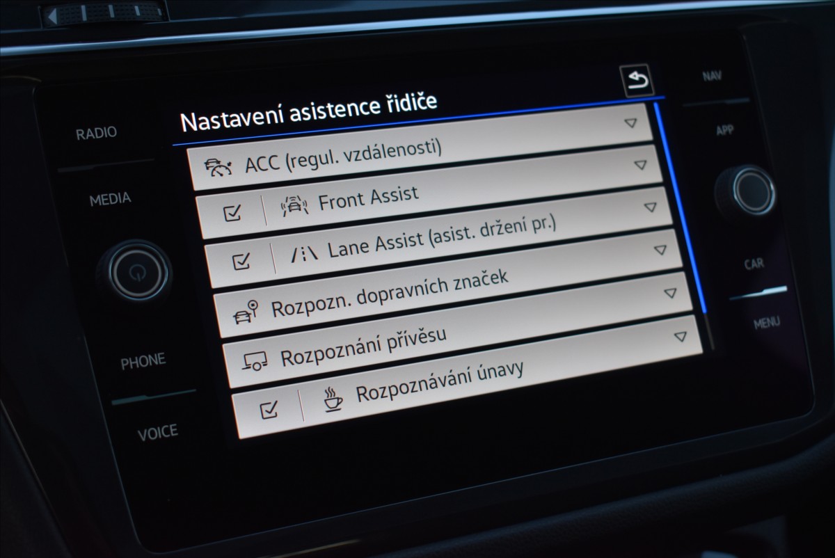 Volkswagen Tiguan Allspace 1,5 TSi  DSG Life IQ Light ACC Kamera - 28