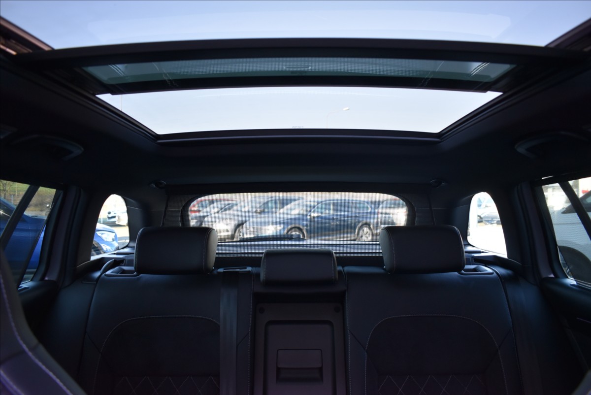Škoda Superb 2,0 TDi  Sportline LED Virtual Kessy - 13