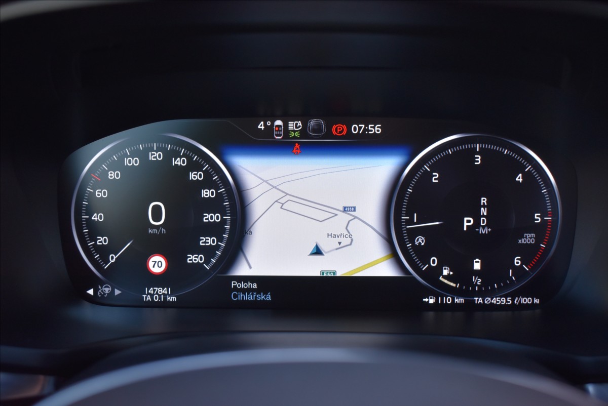 Volvo V60 2,0 B4 AWD  Cross Country LED Kamera - 20