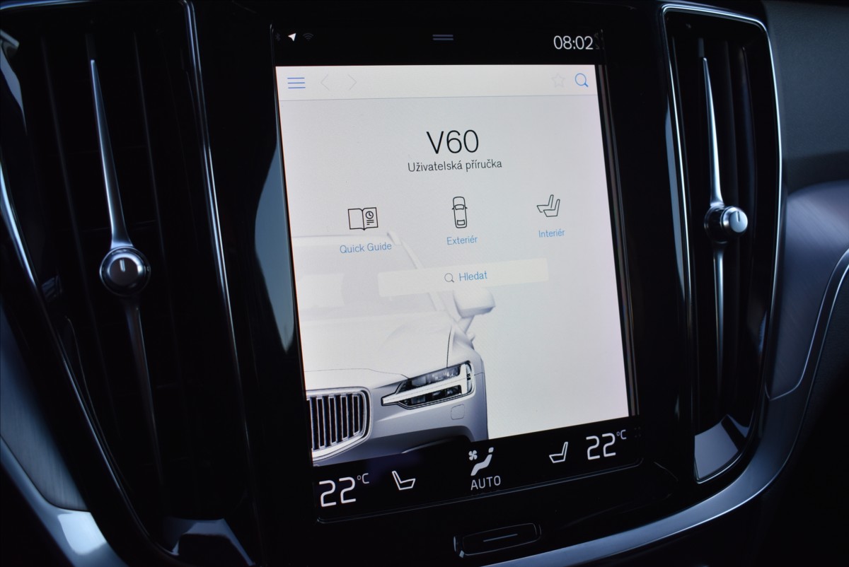 Volvo V60 2,0 B4 AWD  Cross Country LED Kamera - 43