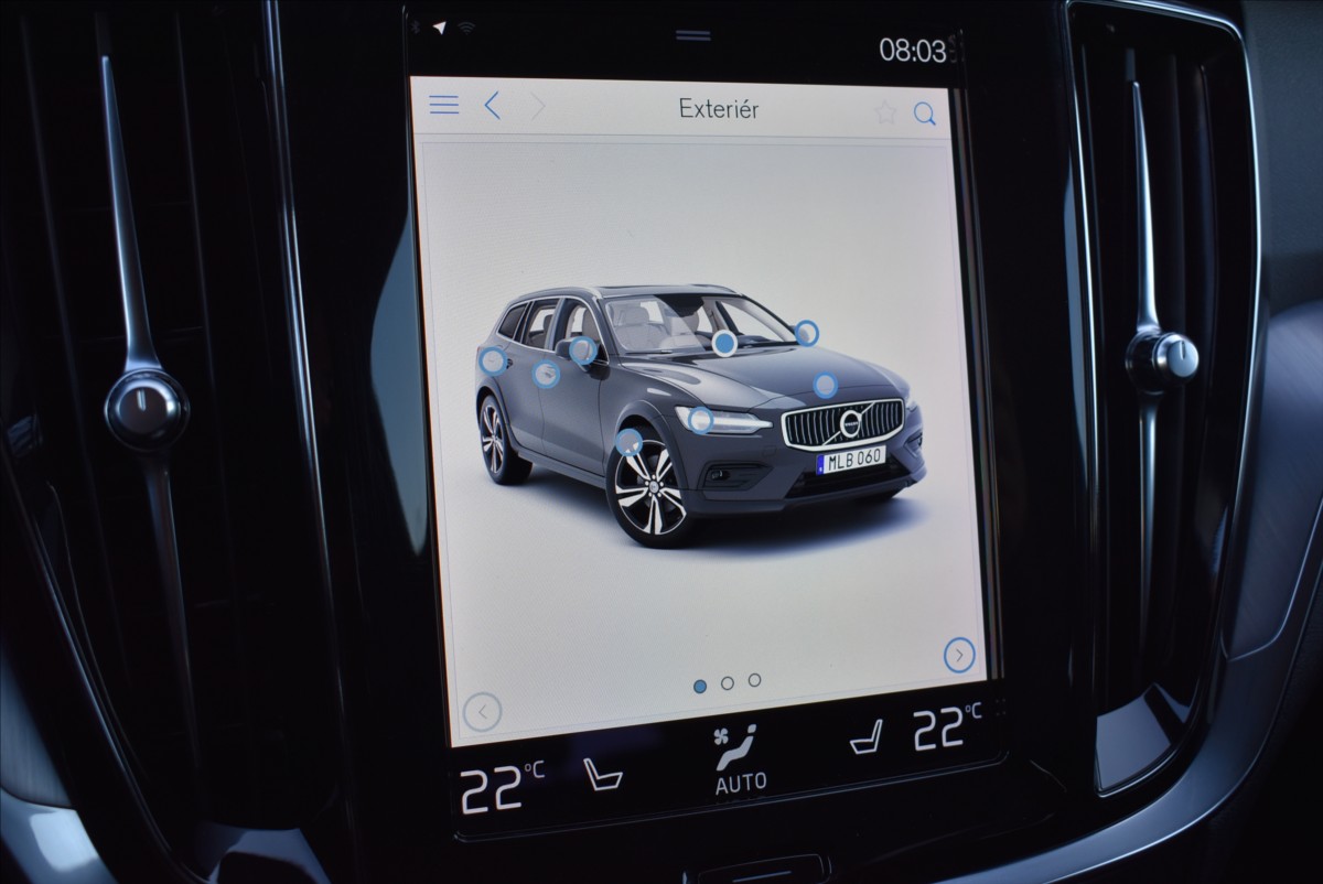 Volvo V60 2,0 B4 AWD  Cross Country LED Kamera - 44