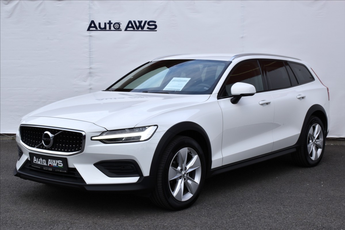 Volvo V60 2,0 B4 AWD Cross Country LED Kamera
