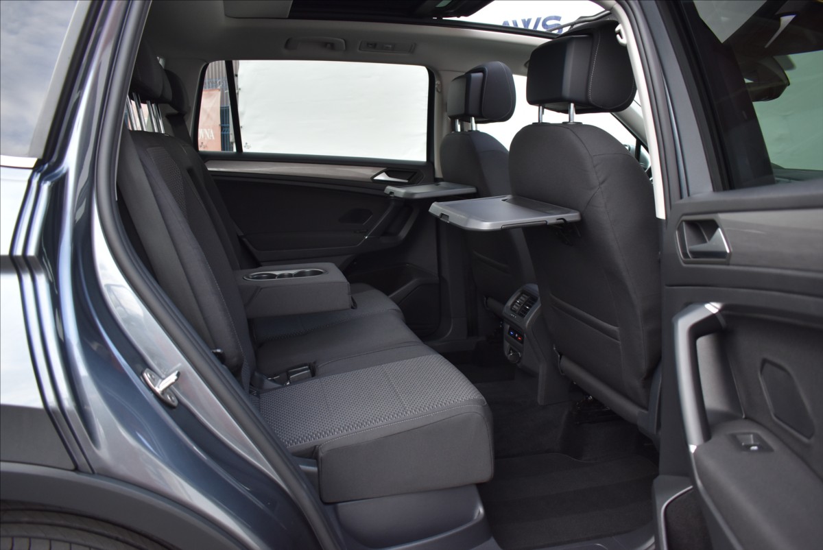 Volkswagen Tiguan Allspace 2,0 TDi  Comfortline Virtual Nez.topení - 15