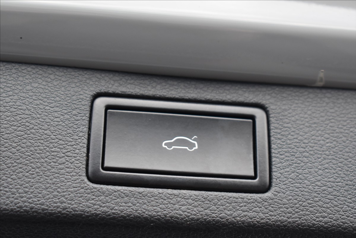 Škoda Kamiq 1,5 TSi  Monte Carlo Virtual LED ACC - 13