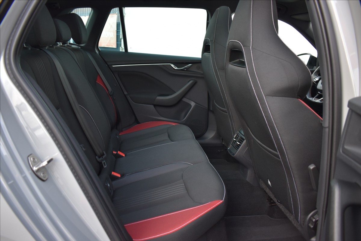 Škoda Kamiq 1,5 TSi  Monte Carlo Virtual LED ACC - 15
