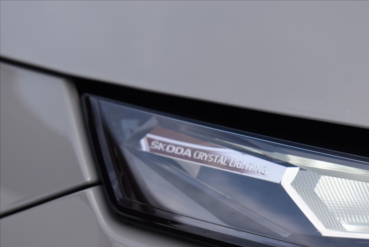 Škoda Kamiq 1,5 TSi  Monte Carlo Virtual LED ACC - 3