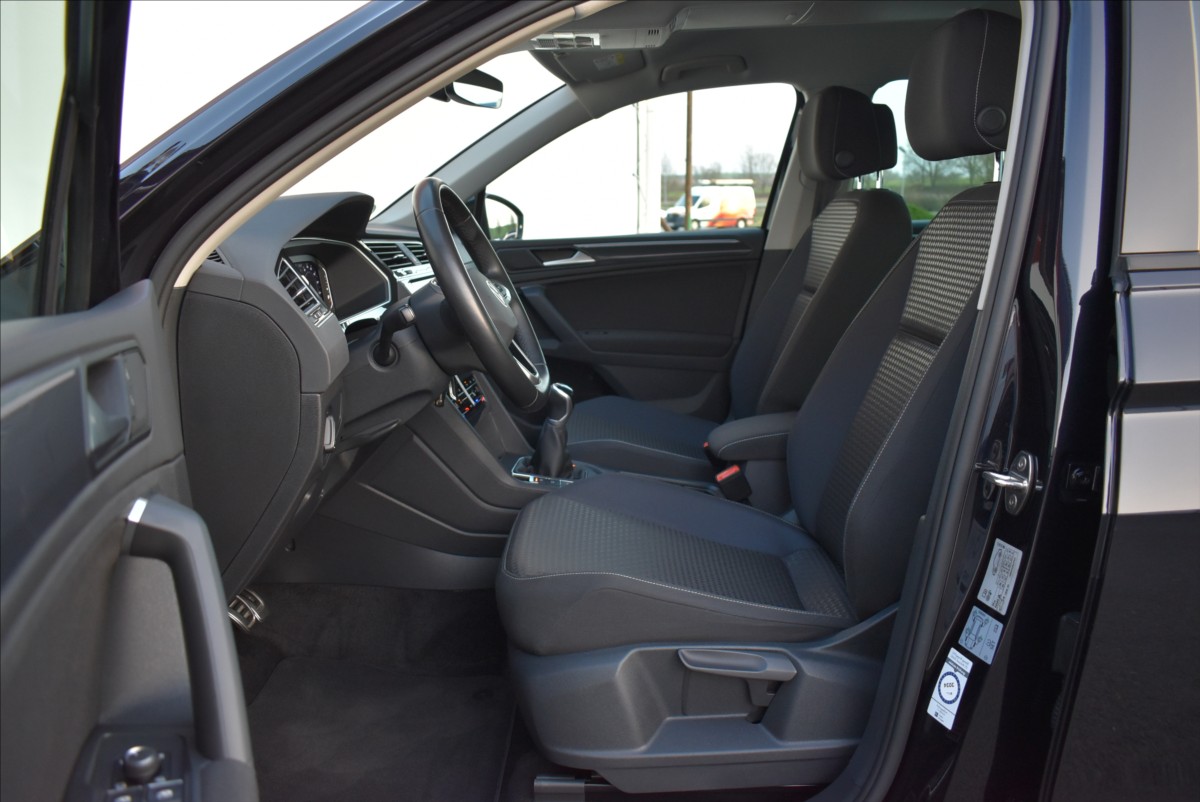 Volkswagen Tiguan 1,5 TSi  United Virtual Assist Kamera - 21