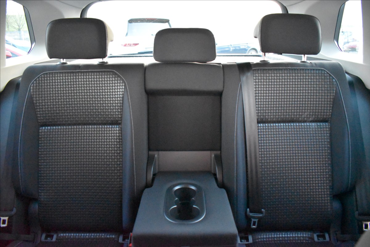 Volkswagen Tiguan 1,5 TSi  United Virtual Assist Kamera - 25