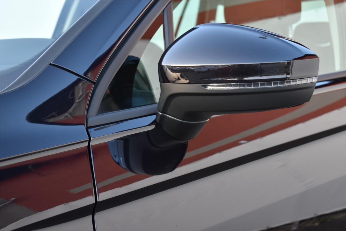 Volkswagen Tiguan 1,5 TSi  United Virtual Assist Kamera - 6