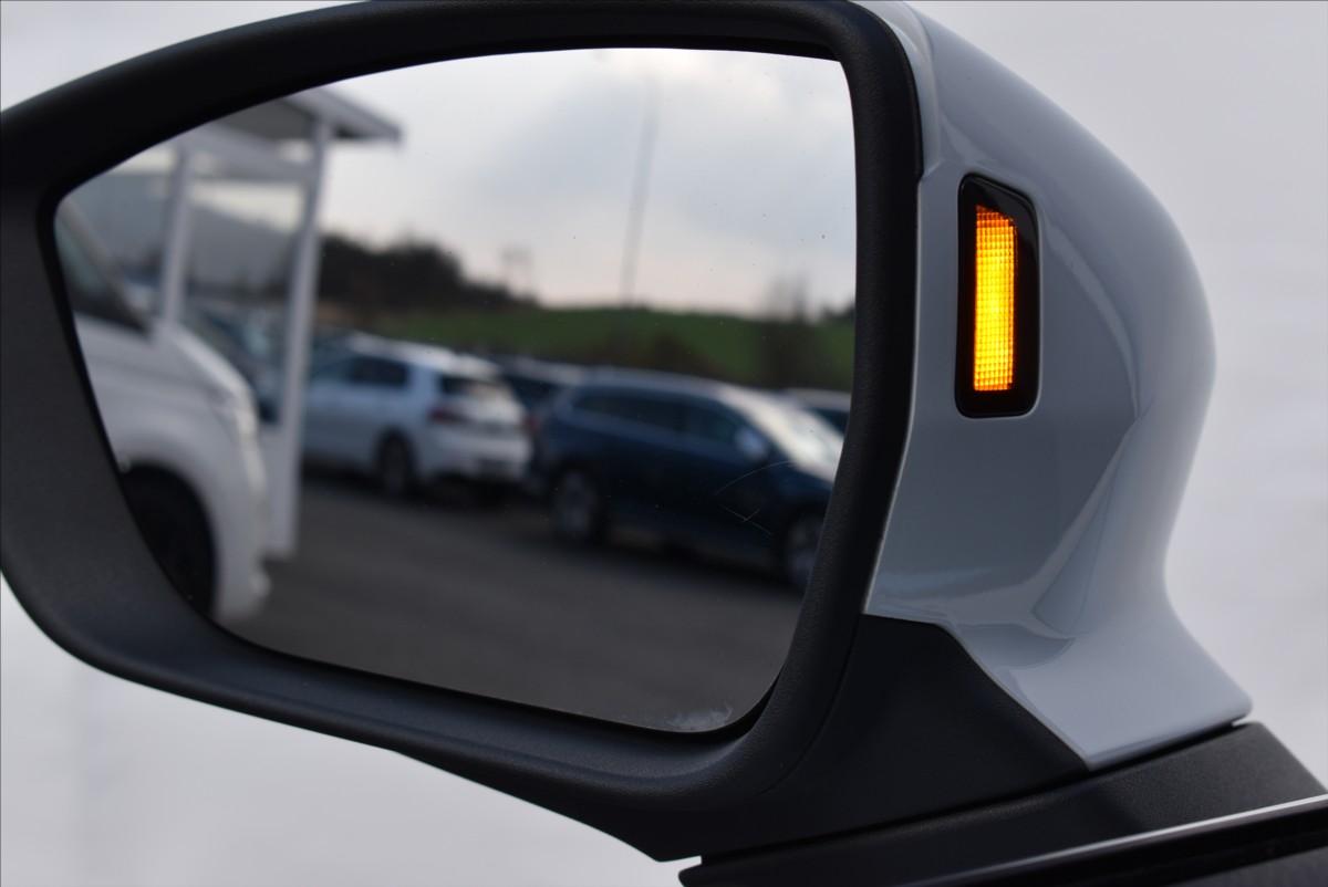 Seat Ateca 1,5 TSi  DSG X-Perience Assist Virtual - 24