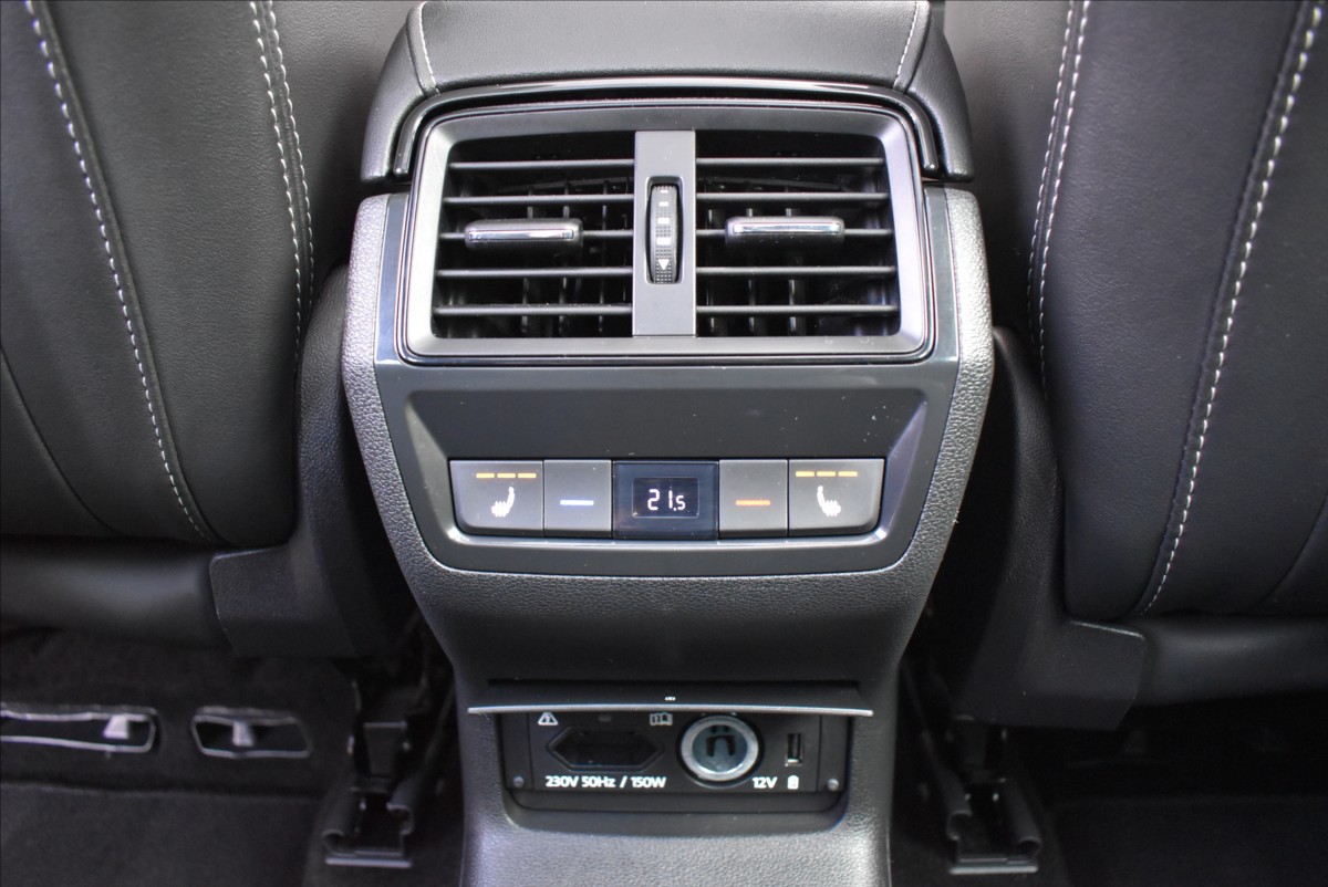 Škoda Kodiaq 2,0 TDi  DSG Sportline Virtual Assist - 16