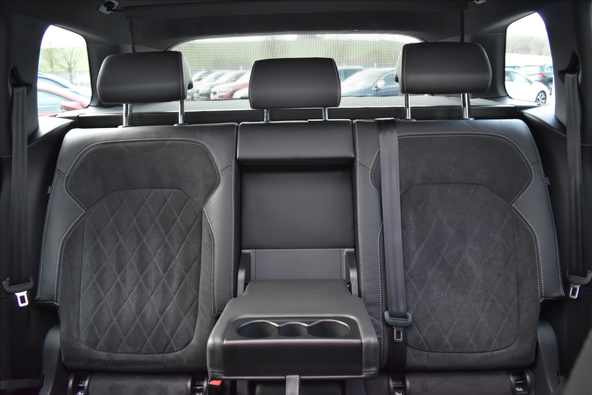 Škoda Kodiaq 2,0 TDi  DSG Sportline Virtual Assist - 27