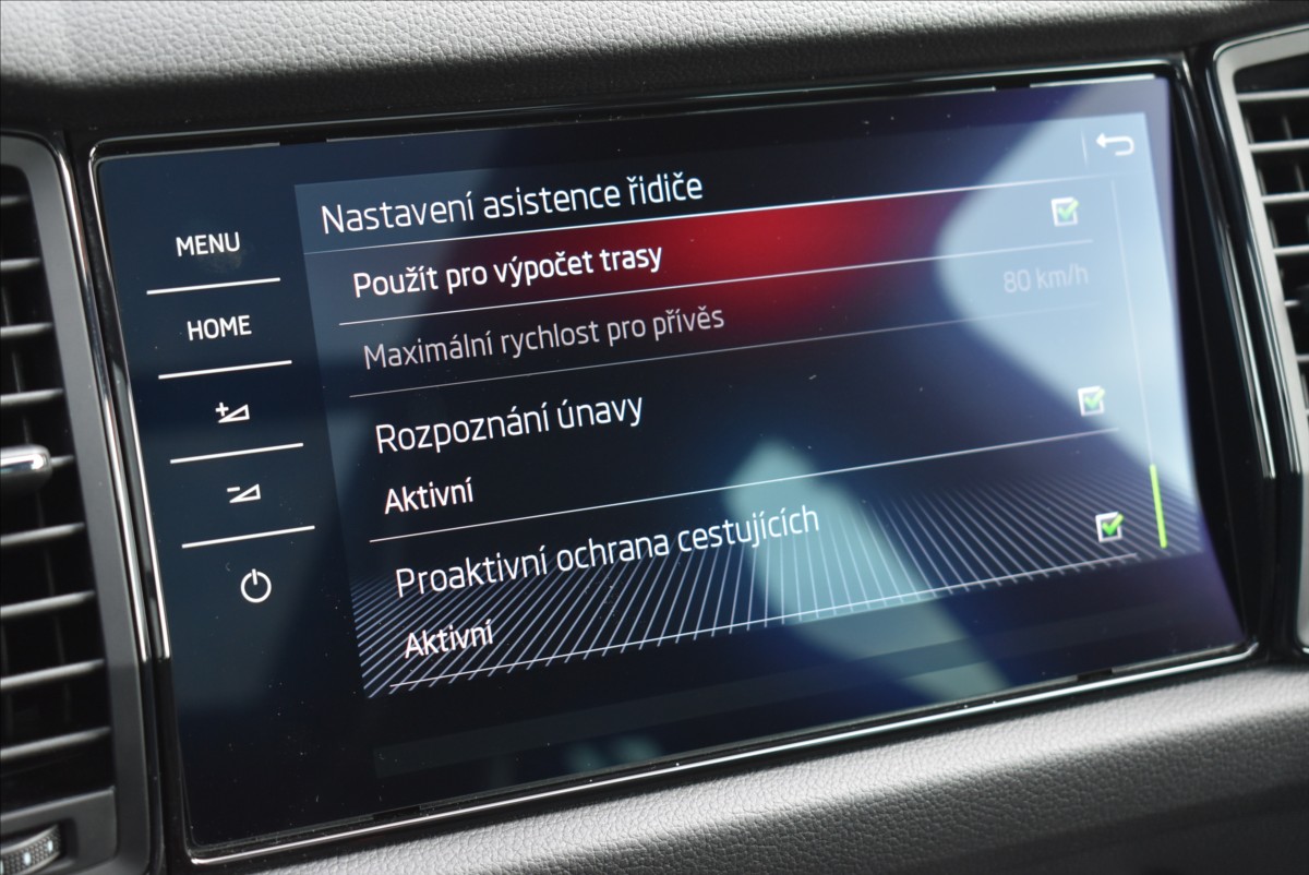 Škoda Kodiaq 2,0 TDi  DSG Sportline Virtual Assist - 36