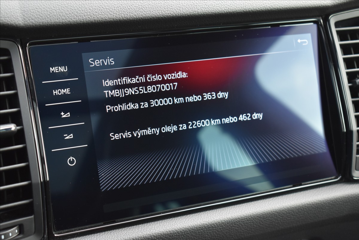 Škoda Kodiaq 2,0 TDi  DSG Sportline Virtual Assist - 39