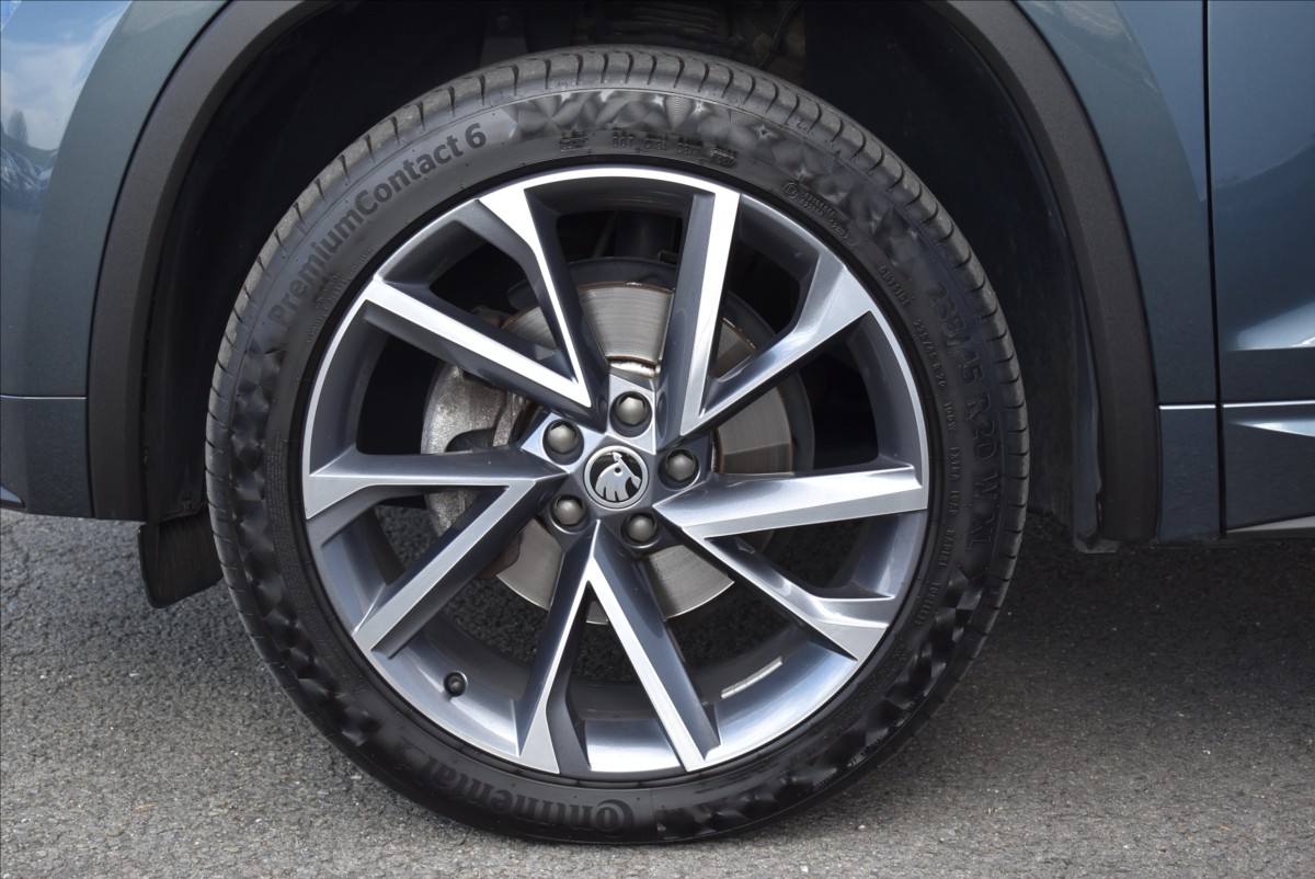 Škoda Kodiaq 2,0 TDi  DSG Sportline Virtual Assist - 4