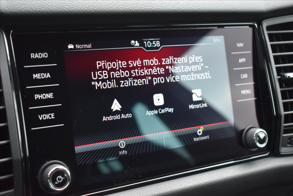 Škoda Kodiaq 2,0 TDI  DSG Sportline Matrix Tažné - 38