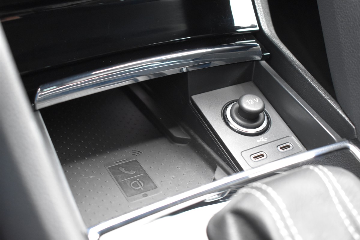 Škoda Kodiaq 2,0 TDI  DSG Sportline Matrix Tažné - 46