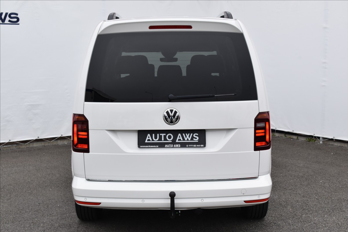 Volkswagen Caddy 2,0 TDI  DSG 110kW Maxi Highline - 9
