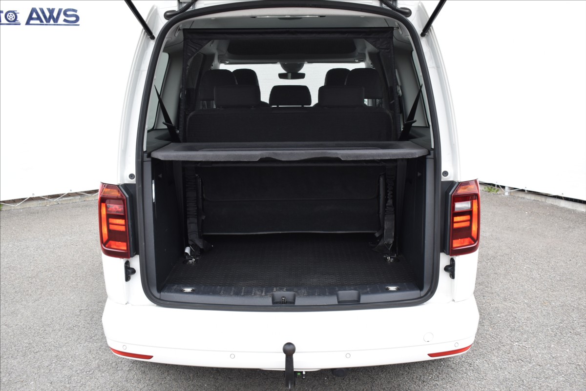 Volkswagen Caddy 2,0 TDI  DSG 110kW Maxi Highline - 13