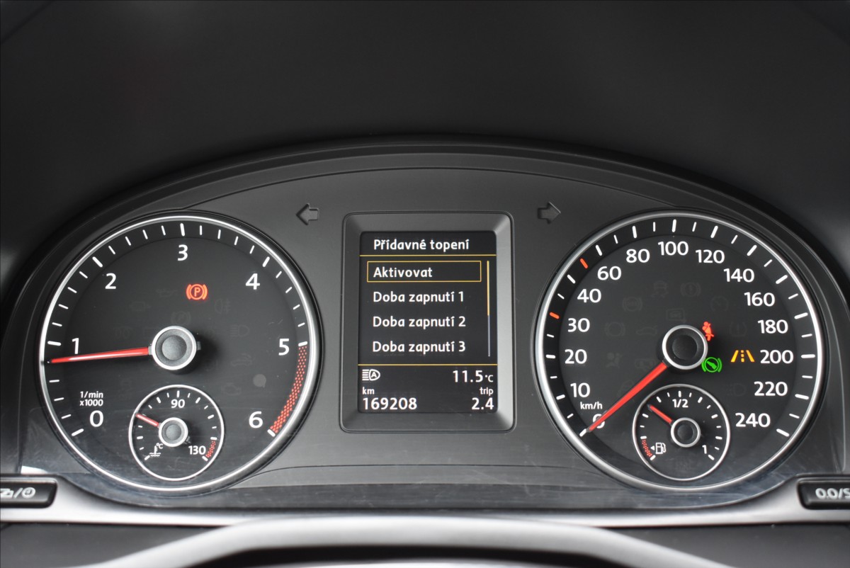 Volkswagen Caddy 2,0 TDI  DSG 110kW Maxi Highline - 28