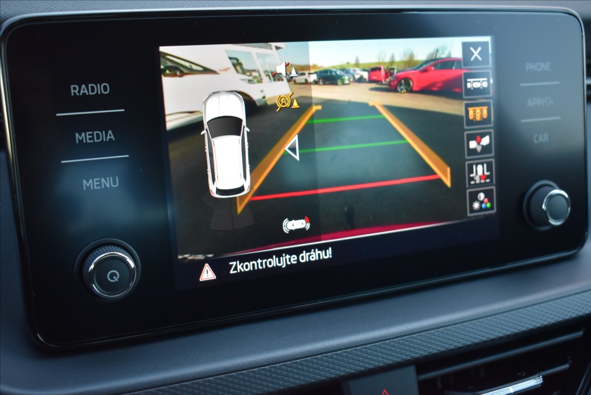 Škoda Kamiq 1,5 TSi  DSG Life Tažné Kamera - 23