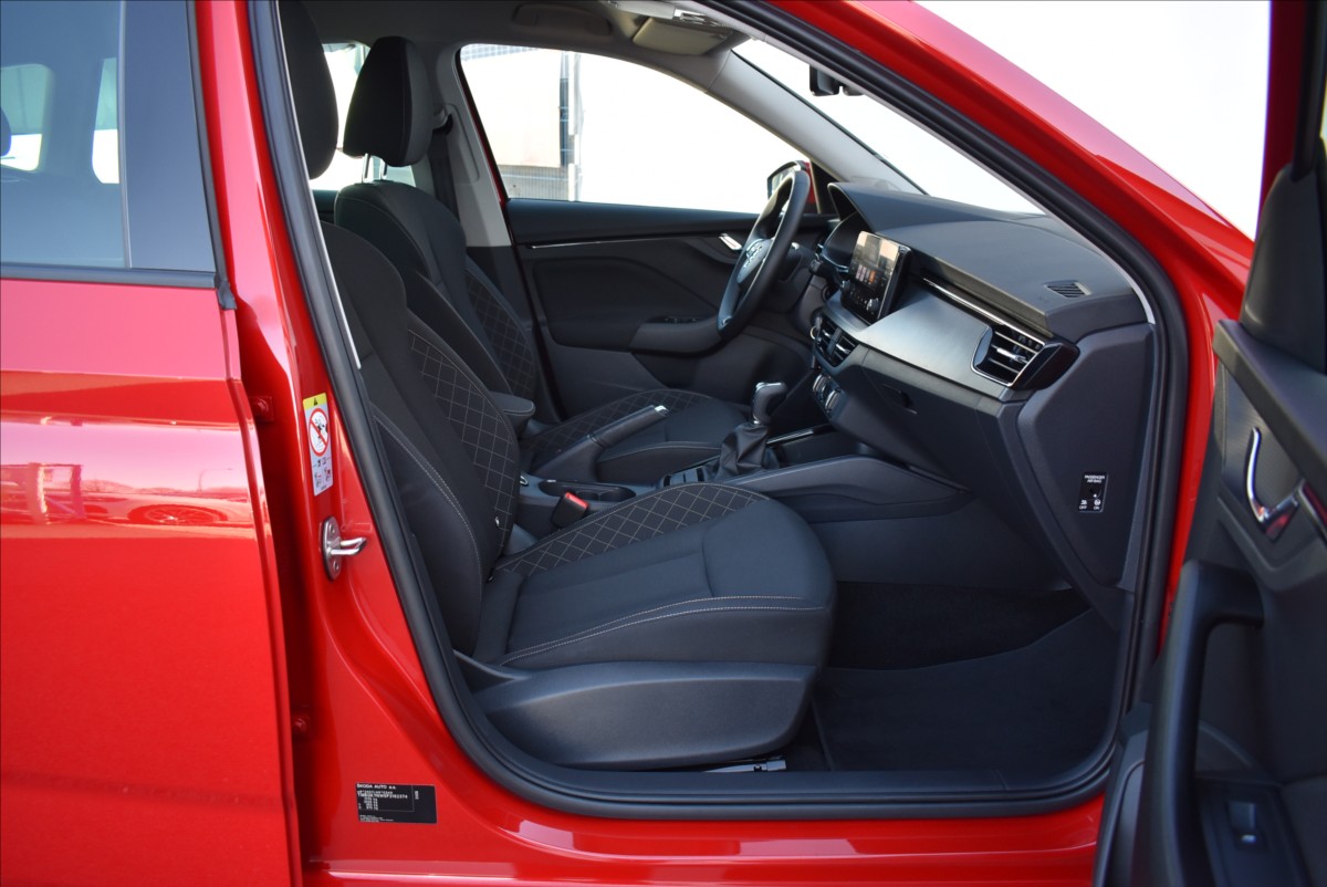 Škoda Kamiq 1,5 TSi  DSG Life Tažné Kamera - 38