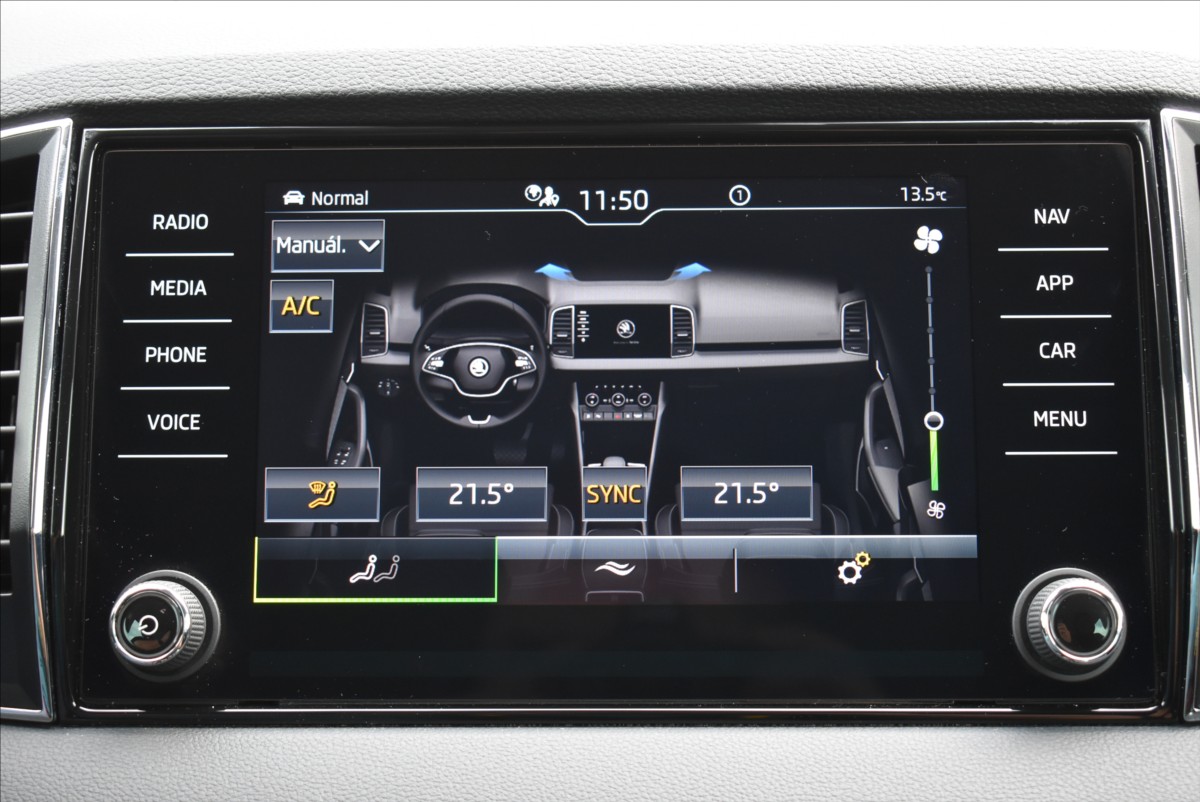 Škoda Karoq 2,0 TDI  Style Matrix Virtual - 37