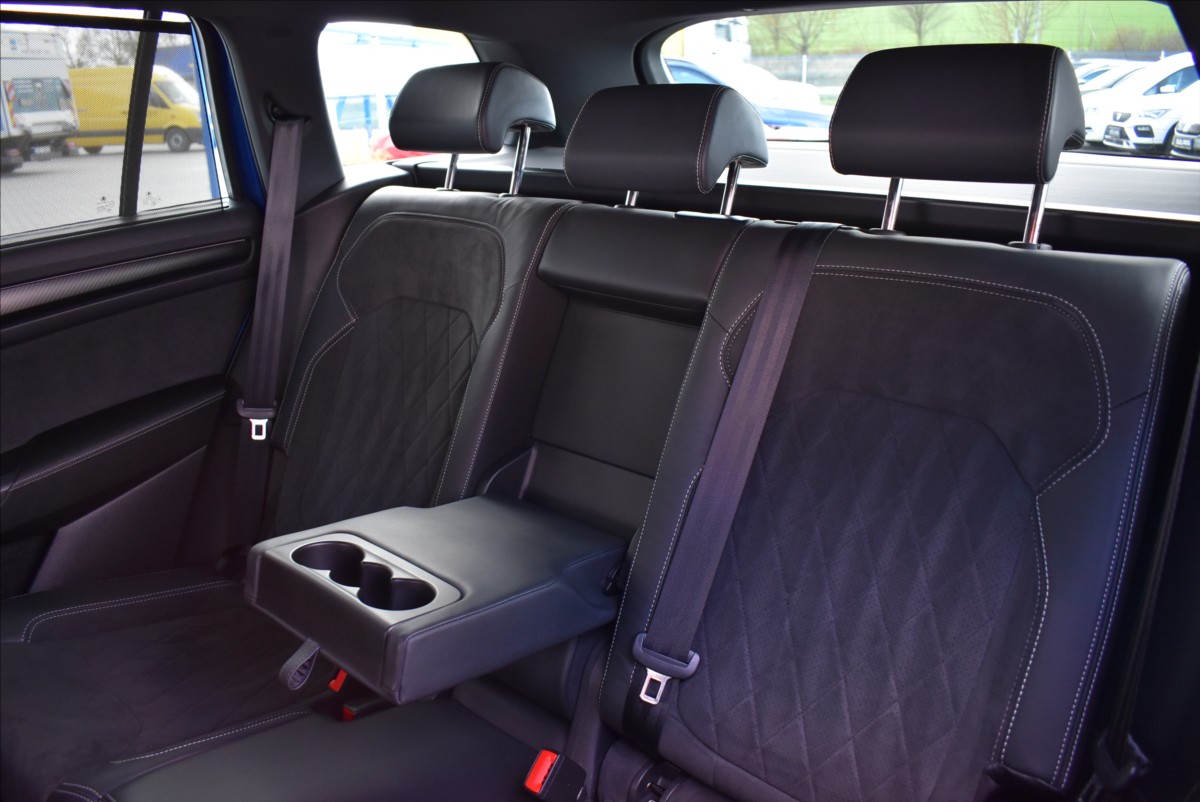 Škoda Kodiaq 2,0 TDi  DSG Sportline Virtual Kamera - 17