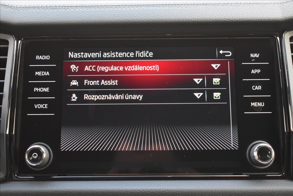 Škoda Kodiaq 2,0 TDi  DSG Sportline Virtual Kamera - 31
