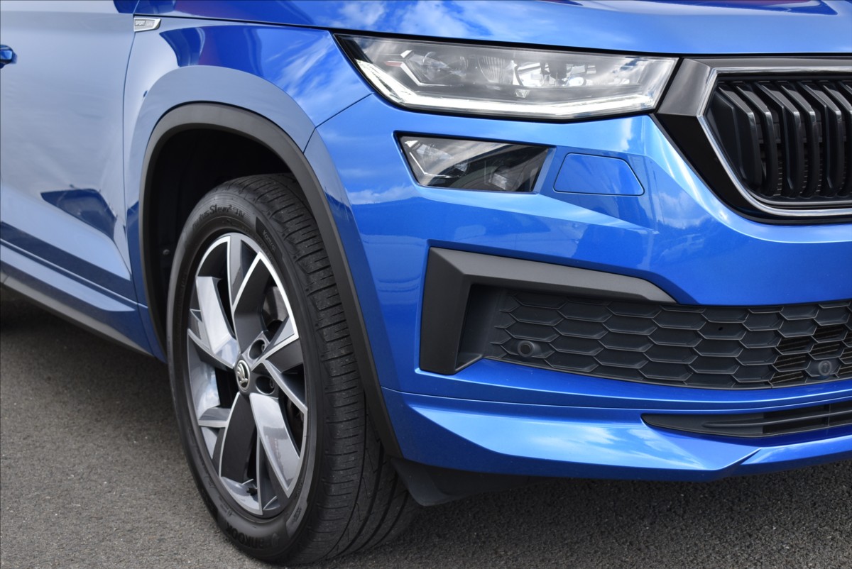 Škoda Kodiaq 2,0 TDi  DSG Sportline Virtual Kamera - 2
