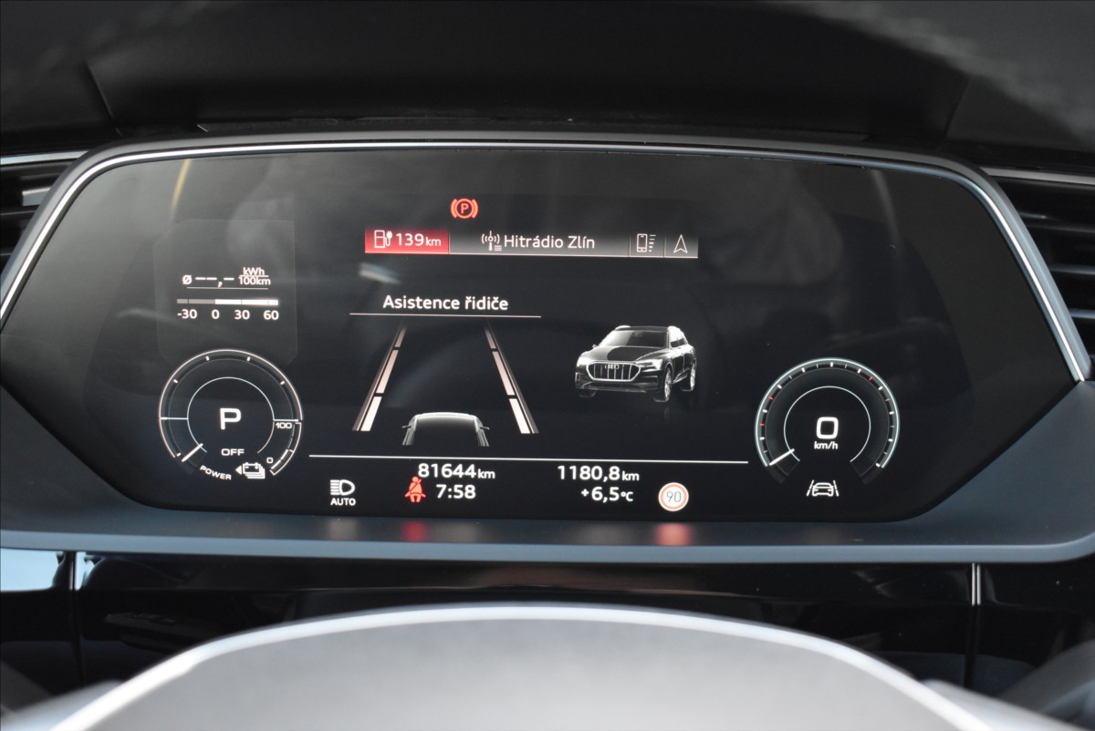 Audi e-tron 0,0 55  300KW S-Line Panorama - 20