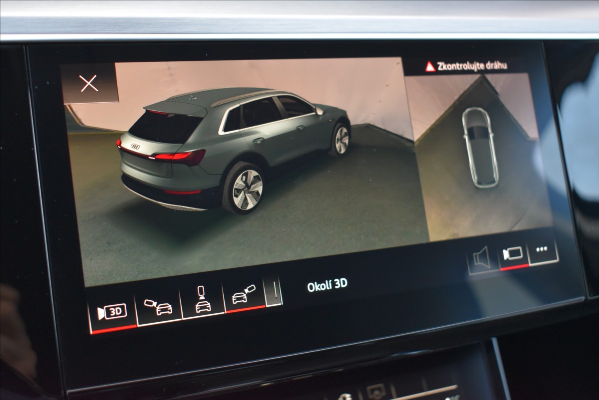 Audi e-tron 0,0 55  300KW S-Line Panorama - 33